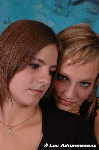 Britt V. & Dorien A. 01