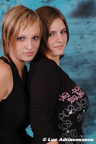 Britt V. & Dorien A. 04