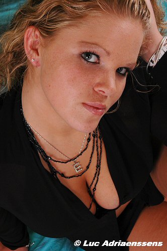 Eliene P. 12
