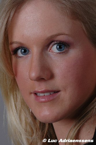 Isabel 02