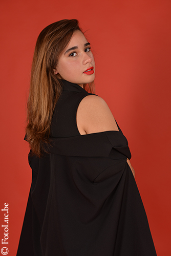 Manal L. 09