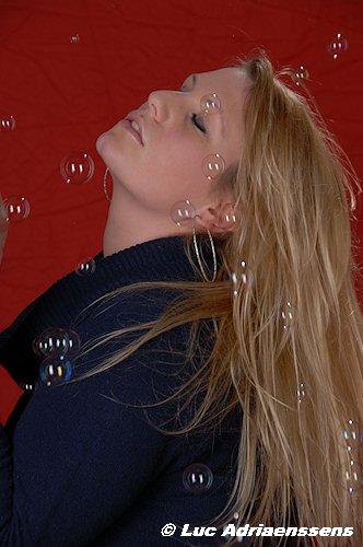Melissa B. 32