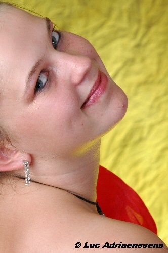 Nathalie V. 19