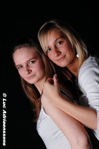 Queenie & Lindsay 02