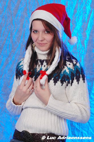 Stefanie R. 15