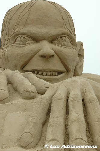 Zandsculptuur 2004 01