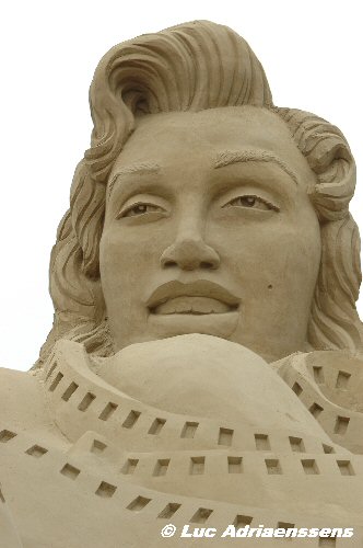 Zandsculptuur 2004 04