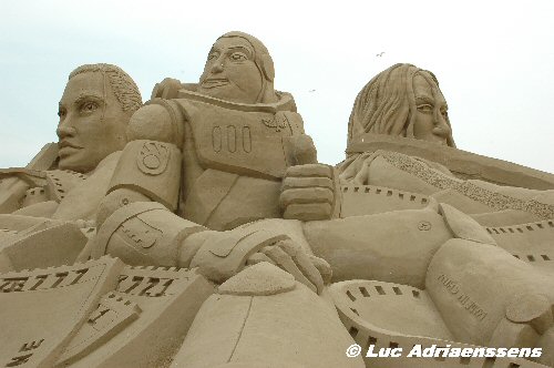 Zandsculptuur 2004 09